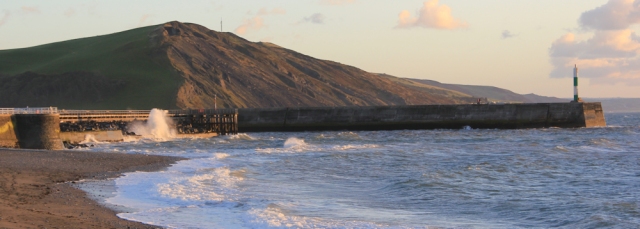 28 looking back to the Ceredigion Coast Path, Ruth in Aberystwith